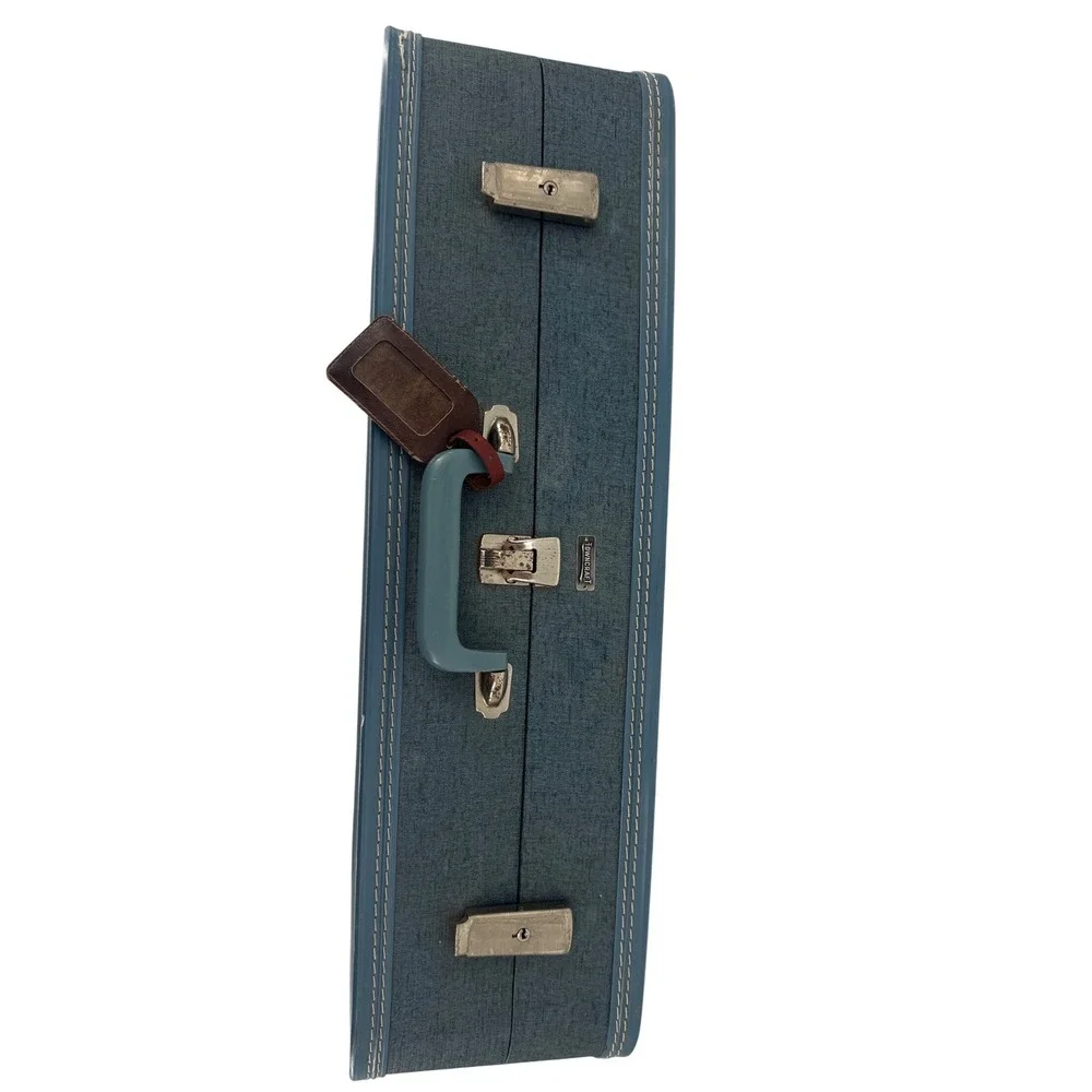 Towncraft Vintage Hardside Suitcase 24in Blue Retro Mid-Century with key